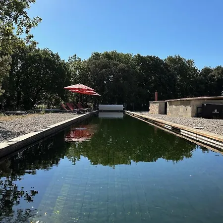 Avec Piscine De 25 M Et Holiday home Saint-Mathieu-de-Treviers