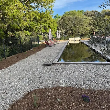 Holiday home Avec Piscine De 25 M Et *