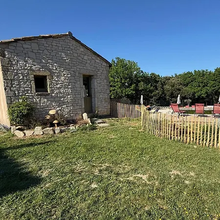 Avec Piscine De 25 M Et Holiday home Saint-Mathieu-de-Treviers